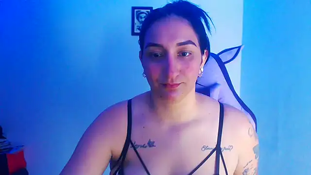 Snapshot of liz_dirty chatting on 31, 10, 2025 liz dirty online show from 31, 10, 2025