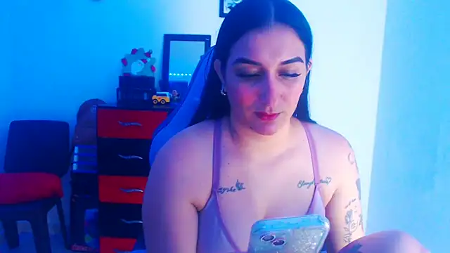 Snapshot of liz_dirty chatting on 19, 11, 2025 liz dirty online show from 19, 11, 2025