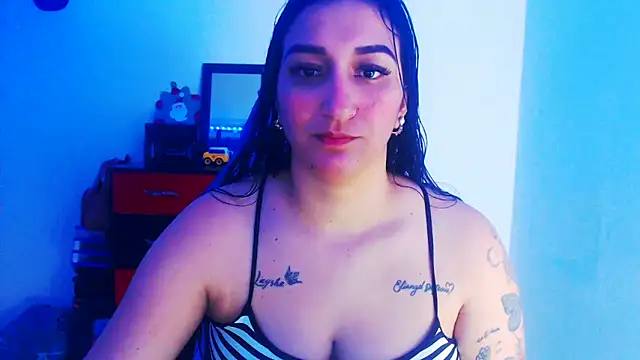 Snapshot of liz_dirty chatting on 23, 11, 2025 liz dirty online show from 23, 11, 2025