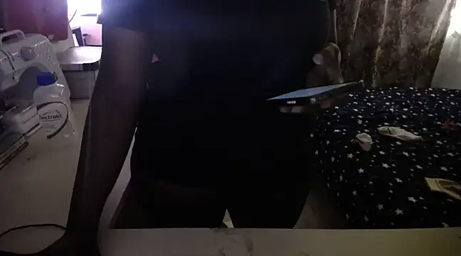 yselahot online show from 14, 2, 2025