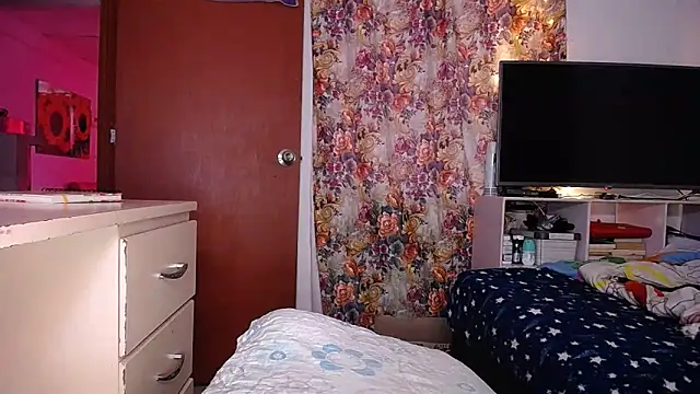 yselahot online show from 7, 3, 2025