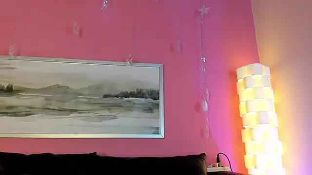 Snapshot of Tiffanysurez_ chatting on 23, 9, 2025 Tiffanysurez online show from 23, 9, 2025