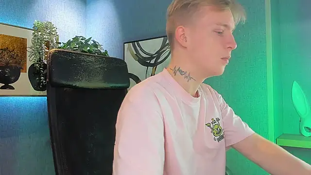 AlexxSweet online show from 16, 11, 2025