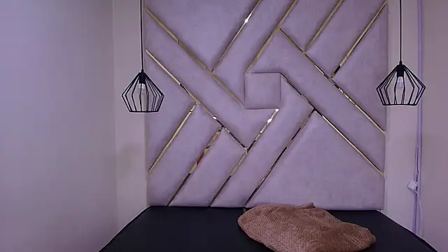 nalalye cruzz  online show from 22, 3, 2025