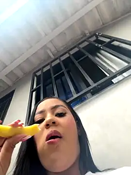 Snapshot of Luisa_Fernandaa chatting on 20, 9, 2025 Luisa Fernandaa online show from 20, 9, 2025