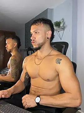 ARON TAYLER01 online show from 29, 1, 2025