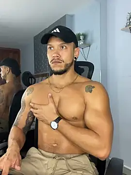 ARON TAYLER01 online show from 15, 3, 2025