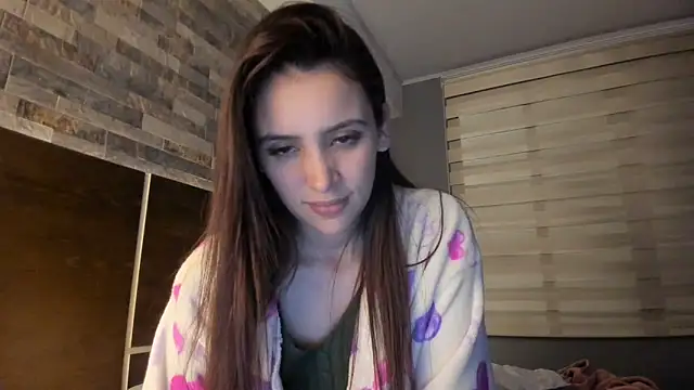 Snapshot of alicewilloww chatting on 3, 12, 2024 alicewilloww online show from 3, 12, 2024