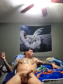 Snapshot of MrBiggBallz chatting on 6, 12, 2024 MrBiggBallz online show from 6, 12, 2024