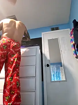 Snapshot of MrBiggBallz chatting on 27, 12, 2024 MrBiggBallz online show from 27, 12, 2024