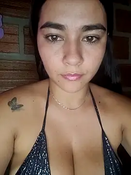 Snapshot of alison_villalobo chatting on 19, 12, 2025 alison villalobo online show from 19, 12, 2025