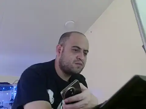 Snapshot of alphaswitchard chatting on 19, 12, 2024 alphaswitchard online show from 19, 12, 2024