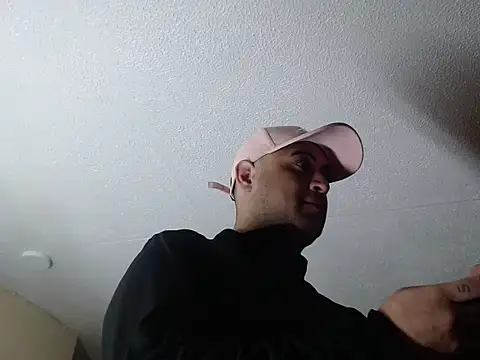 Snapshot of alphaswitchard chatting on 3, 10, 2025 alphaswitchard online show from 3, 10, 2025