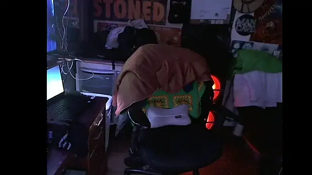 Snapshot of CloudDadddyyy420 chatting on 24, 1, 2025 CloudDadddyyy420 online show from 24, 1, 2025