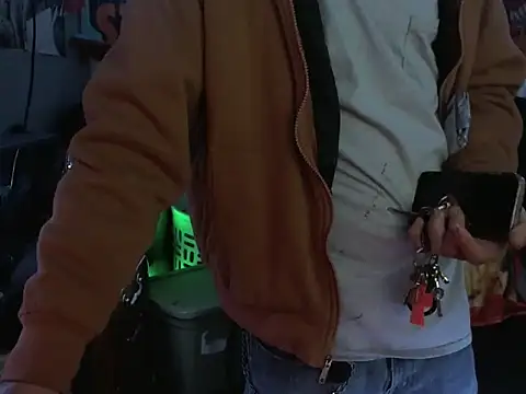 Snapshot of CloudDadddyyy420 chatting on 19, 3, 2025 CloudDadddyyy420 online show from 19, 3, 2025