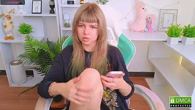 Snapshot of Grace_and__Jacob chatting on 24, 9, 2025 Grace and Jacob online show from 24, 9, 2025