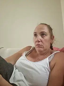 Wisie Cutie online show from 15, 9, 2025