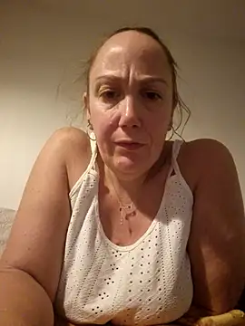 Wisie Cutie online show from 2, 11, 2025