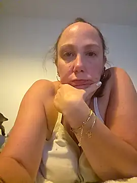 Wisie Cutie online show from 9, 4, 2026