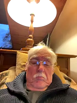 Snapshot of Steffibi1954 chatting on 16, 11, 2025 Steffibi1954 online show from 16, 11, 2025