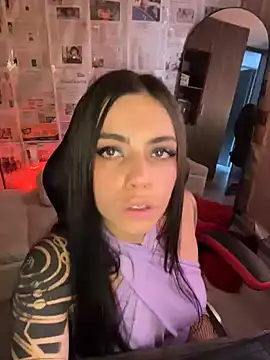 i am nina  online show from 4, 4, 2026