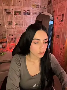 i am nina  online show from 16, 4, 2026