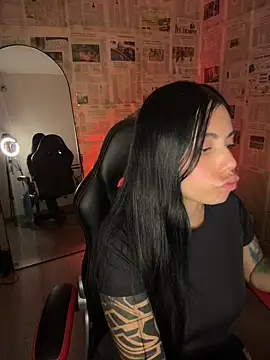 Snapshot of i_am_nina_ chatting on 30, 6, 2026 i am nina online show from 30, 6, 2026
