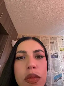Snapshot of i_am_nina_ chatting on 12, 7, 2026 i am nina online show from 12, 7, 2026