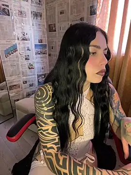 Snapshot of i_am_nina_ chatting on 14, 7, 2026 i am nina online show from 14, 7, 2026