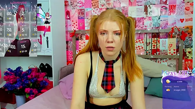 Snapshot of DiWalton chatting on 5, 12, 2024 DiWalton online show from 5, 12, 2024