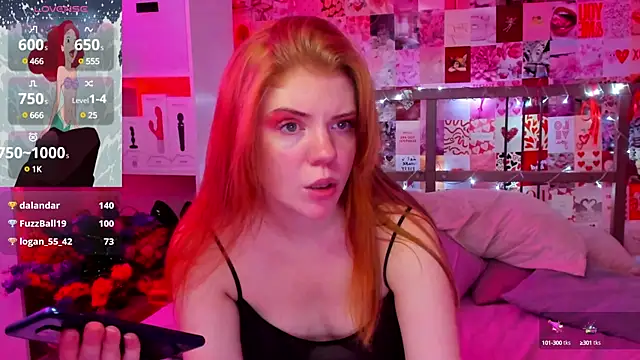 Snapshot of DiWalton chatting on 23, 2, 2025 DiWalton online show from 23, 2, 2025