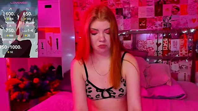 Snapshot of DiWalton chatting on 5, 3, 2025 DiWalton online show from 5, 3, 2025