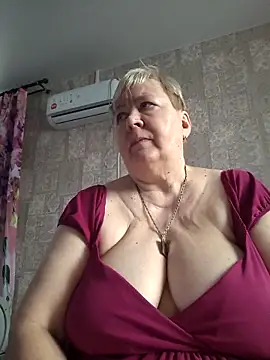 EffectFiona online show from 3, 2, 2026