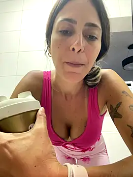 Snapshot of Gipoltergeist chatting on 30, 9, 2025 Gipoltergeist online show from 30, 9, 2025