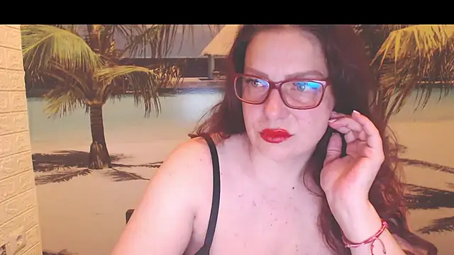 Queen  Natasha online show from 24, 6, 2026