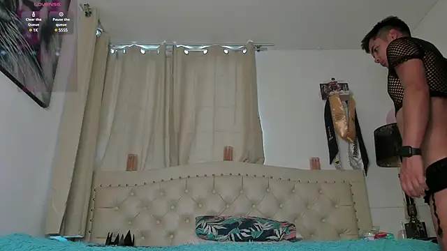 Adams ricci online show from 20, 2, 2025