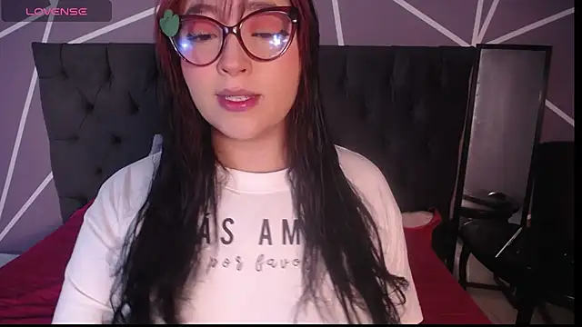 Snapshot of Miss_Loise chatting on 20, 2, 2025 Miss Loise online show from 20, 2, 2025