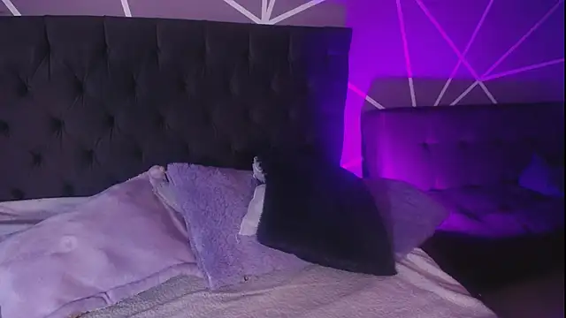 Snapshot of Miss_Loise chatting on 11, 3, 2025 Miss Loise online show from 11, 3, 2025