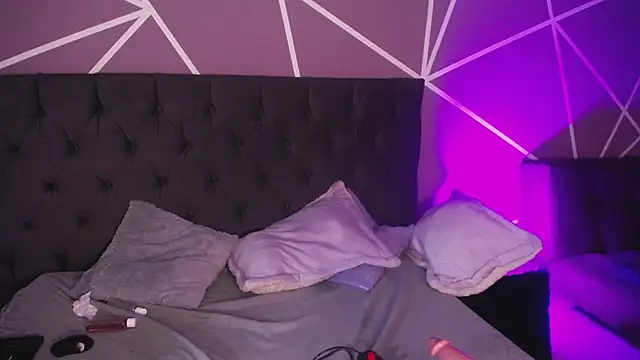 Snapshot of Miss_Loise chatting on 18, 3, 2025 Miss Loise online show from 18, 3, 2025