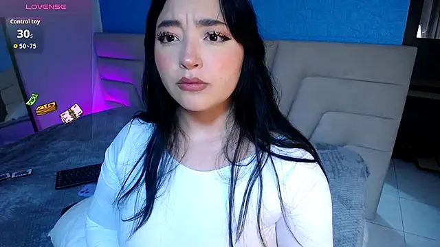 Snapshot of Miss_Loise chatting on 23, 9, 2025 Miss Loise online show from 23, 9, 2025