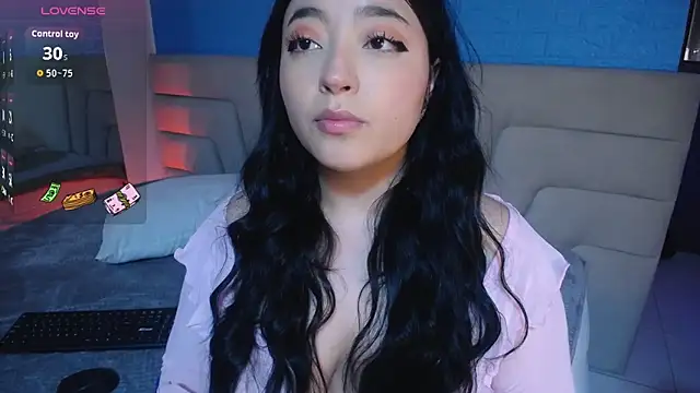 Snapshot of Miss_Loise chatting on 26, 9, 2025 Miss Loise online show from 26, 9, 2025