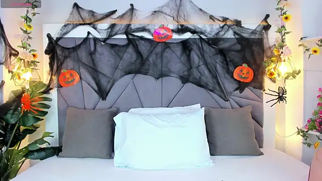 KiarhaTrixie online show from 26, 10, 2025