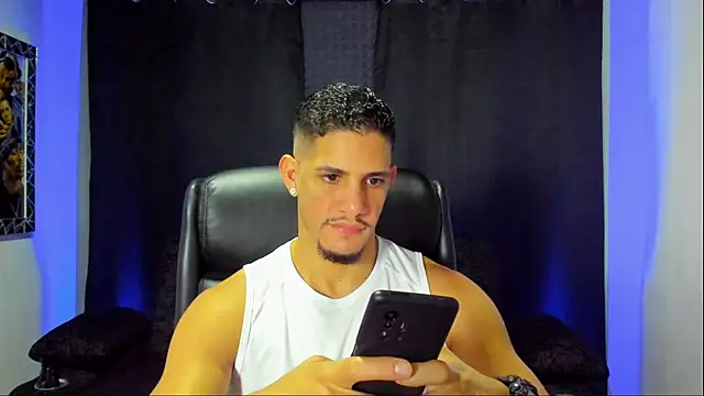 jhonnysnow17 online show from 28, 11, 2025