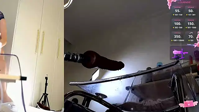 Snapshot of Miss69Ri99 chatting on 14, 3, 2025 Miss69Ri99 online show from 14, 3, 2025