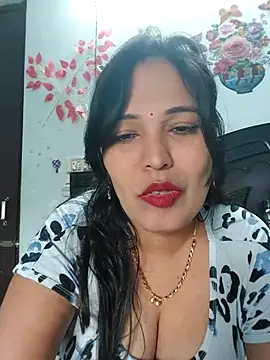 Snapshot of Poojabhabi101 chatting on 28, 11, 2025 Poojabhabi101 online show from 28, 11, 2025