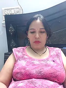 Poojabhabi101 online show from 14, 4, 2026