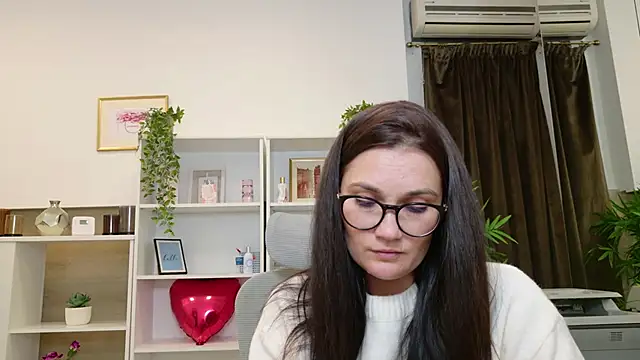 SelineSole online show from 22, 12, 2025