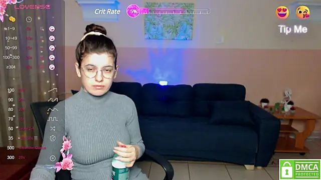 Snapshot of Aminabeatris chatting on 8, 2, 2025 Aminabeatris online show from 8, 2, 2025