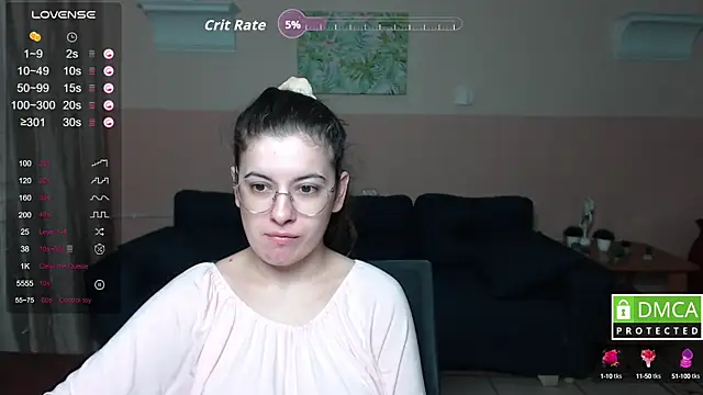 Snapshot of Aminabeatris chatting on 4, 10, 2025 Aminabeatris online show from 4, 10, 2025