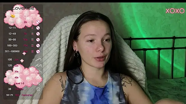 lil luna x online show from 14, 12, 2024